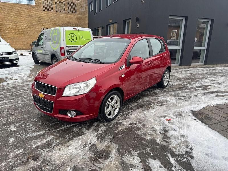 Gebraucht Chevrolet Aveo LT 101 PS (74 kW) 2008 Rot Kleinwagen