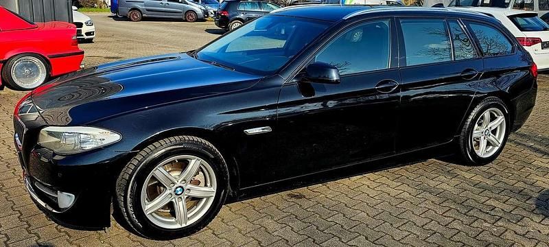 Gebraucht BMW 520 Shadowline 184 PS (135 kW) 2012 Schwarz Kombi