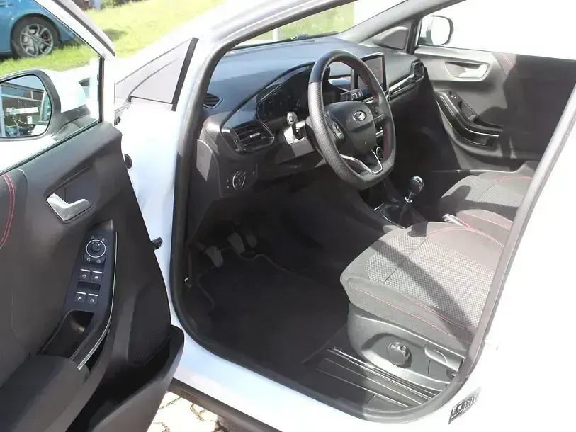 Gebraucht Ford Puma ST-Line 125 PS (91 kW) 2023 Weiß SUV
