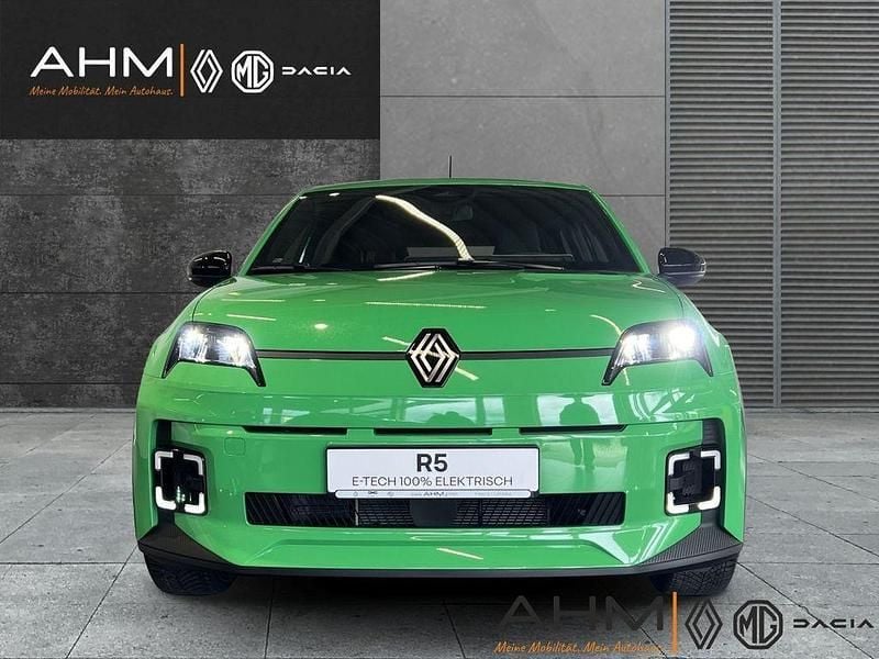 Second-hand Renault R5 Evolution 89 kW (122 CP) 2025 Verde Hatchback