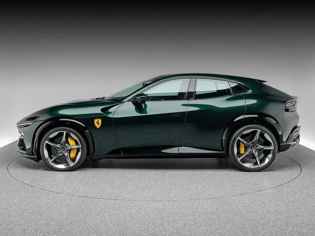 Neu Ferrari Purosangue 719 PS (528 kW) 2025 Verde zeltweg SUV