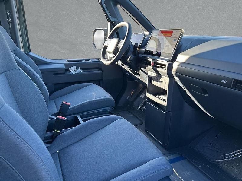 Neu Kia PV5 Plus 119 kW (163 PS) 2026 Grün Van / Kleinbus