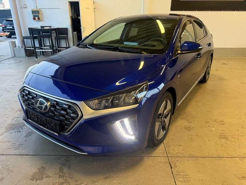 Blau Gebraucht 2020 Hyundai Ioniq Premium Kleinwagen | 16.690 € (Fairer Preis) - Bild 1/4