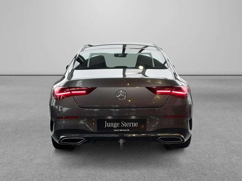 Gebraucht Mercedes CLA200 AMG 163 PS (119 kW) 2024 Andere farbe Limousine