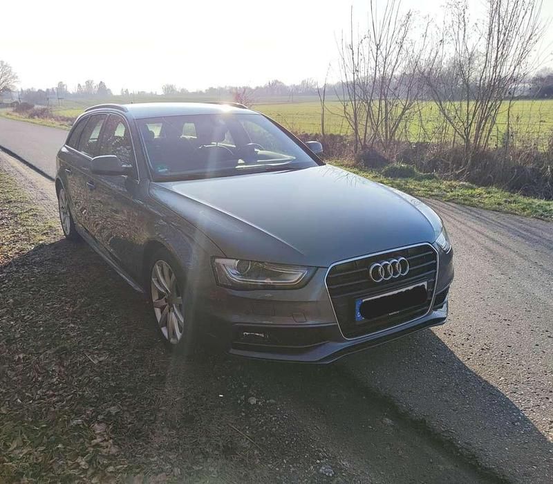 Gebraucht Audi A4 S-Line 170 PS (125 kW) 2015 Grau Kombi