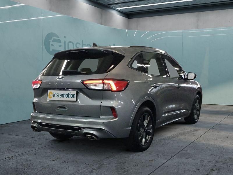 Gebraucht Ford Kuga 120 PS (88 kW) 2024 Silber SUV