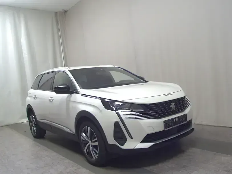 Gebraucht Peugeot 5008 Allure 131 PS (96 kW) 2023 Weiss Van / Kleinbus