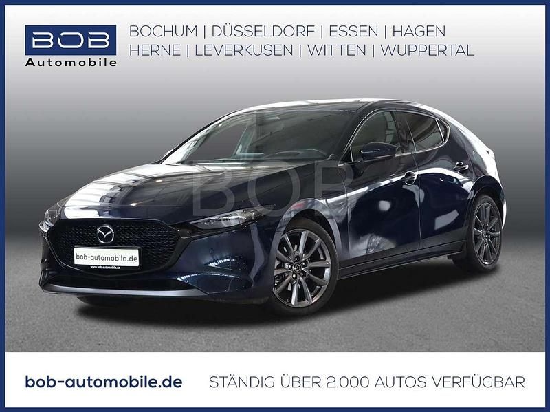 Mitternachtsblau (blau) Gebraucht 2023 Mazda 3 Homura-Line Limousine | 23.888 € (Guter Preis) - Bild 1/3
