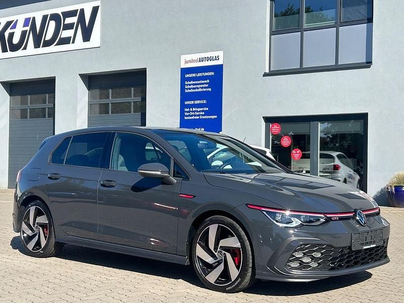 Uranograu Gebraucht 2021 VW Golf VIII GTI Limousine | 26.980 € (Fairer Preis) - Bild 1/4