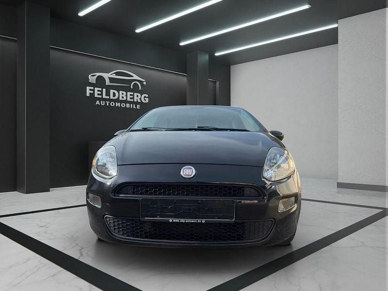 Gebraucht Fiat Punto Pop 77 PS (56 kW) 2012 Schwarz Kleinwagen