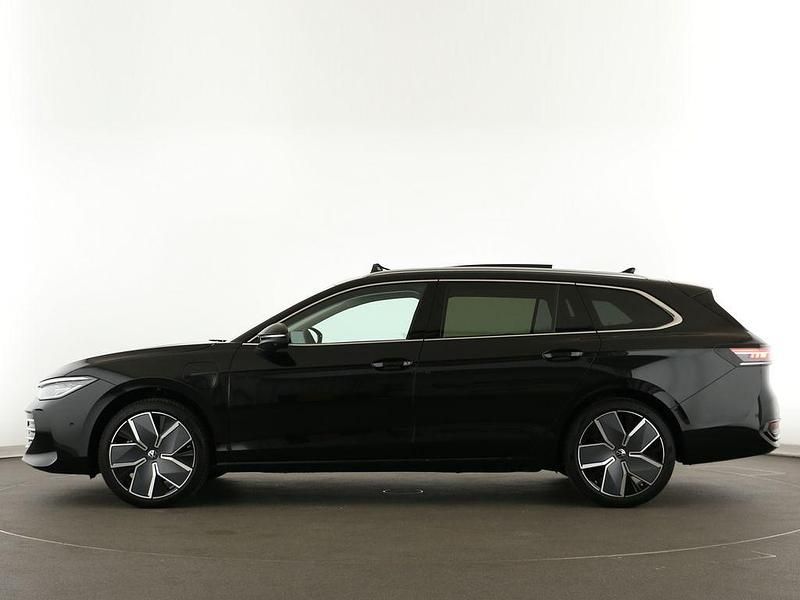 Neu VW Passat Elegance 177 PS (130 kW) 2026 Schwarz Limousine