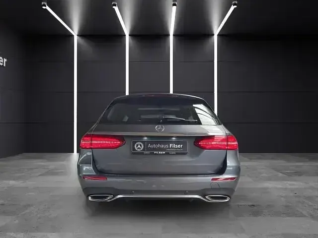 Gebraucht Mercedes E400 AMG 333 PS (244 kW) 2017 Grau Limousine