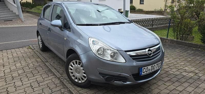 Second-hand Opel Corsa Edition 60 CP (44 kW) 2009 Argintiu Hatchback