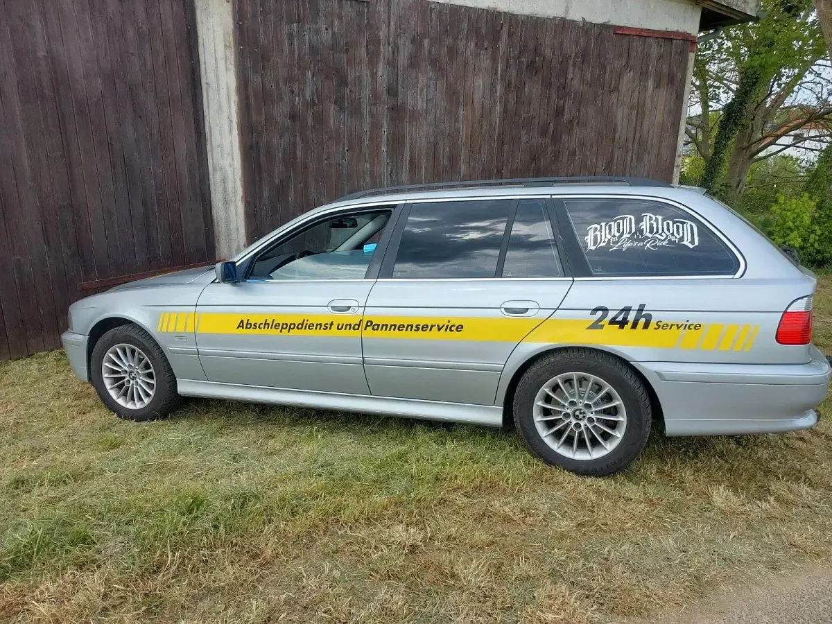 Second-hand BMW 520 170 CP (125 kW) 2001 Argintiu Break