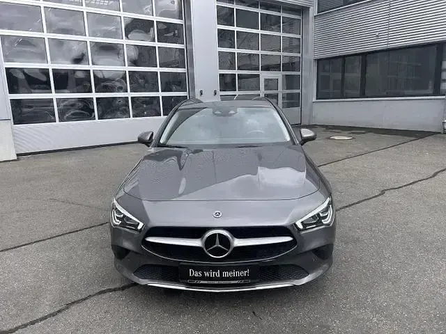 Gebraucht Mercedes CLA180 Progressive 116 PS (85 kW) 2023 Grau Coupé