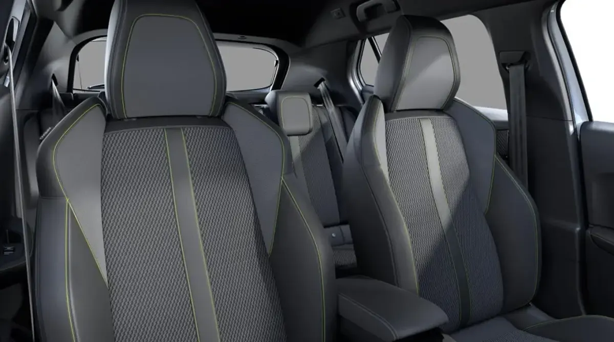 Neu Peugeot 2008 GT 136 PS (100 kW) 2026 Selenium grau metallic / dach in SUV