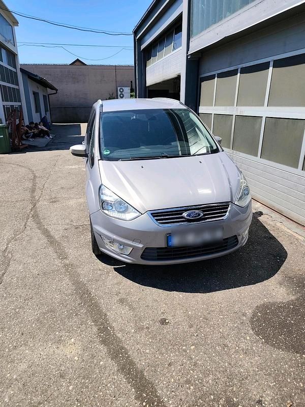 Gebraucht 2014 Ford Galaxy Van / Kleinbus | 9.900 € (Teuer) - Bild 1/4