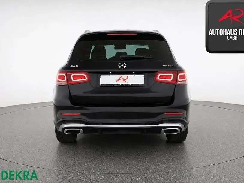 Gebraucht Mercedes GLC400d AMG 330 PS (242 kW) 2020 Obsidianschwarz SUV