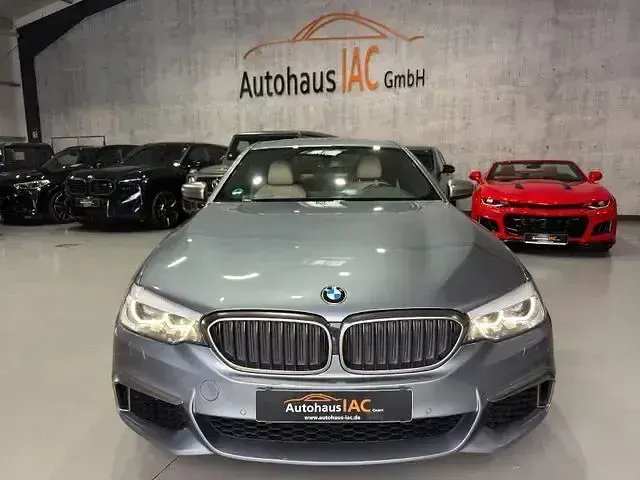 Gebraucht BMW M550 Performance 400 PS (294 kW) 2017 Blau Limousine