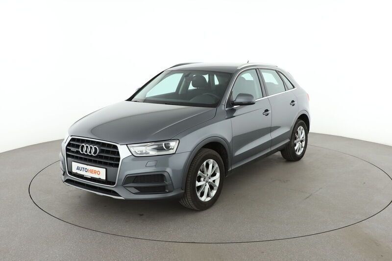 Grau Gebraucht 2018 Audi Q3 Design SUV | 22.480 € (Fairer Preis) - Bild 1/4