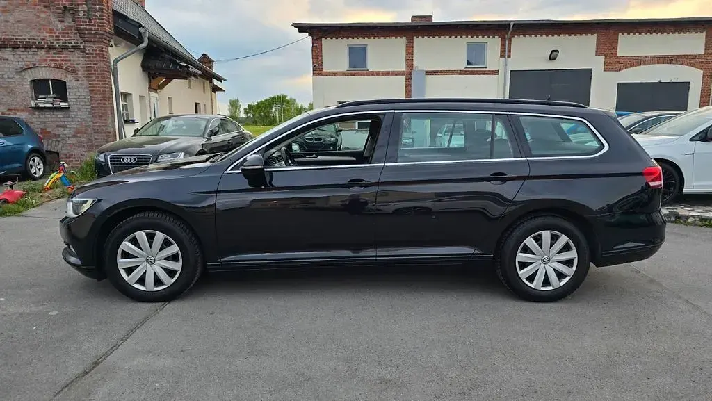 Używany VW Passat 150 KM (110 kW) 2017 Czarny Kombi