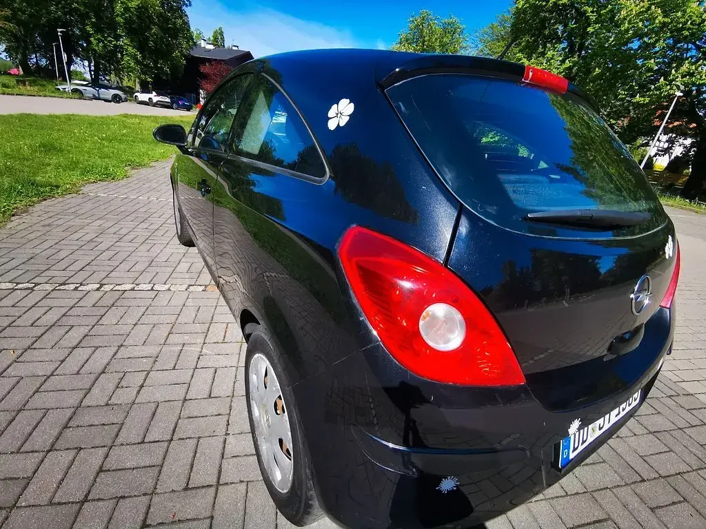 Usata Opel Corsa 86 CV (63 kW) 2012 Nero Utilitaria