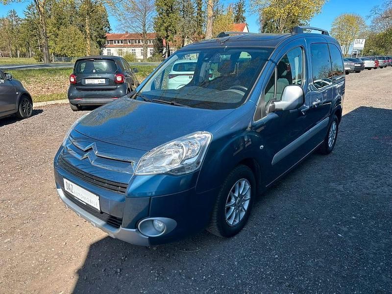 Gebraucht Citroën Berlingo SELECTION 92 PS (67 kW) 2011 Blau Van / Kleinbus