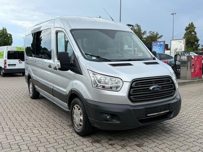 Gebraucht Ford Transit Trend 131 PS (96 kW) 2017 Silber Kombi