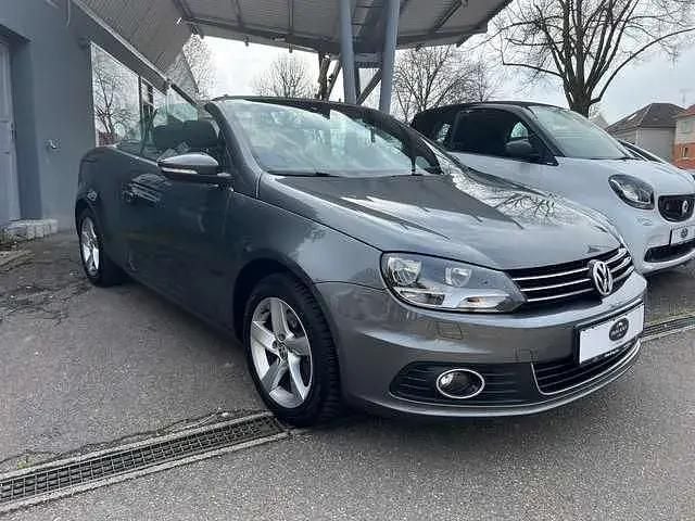 Second-hand VW Eos Basis 122 CP (89 kW) 2011 Gri Cabrio