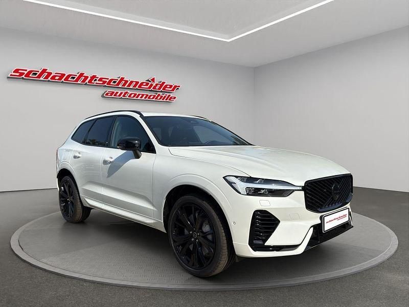 Neu Volvo XC60 Plus 398 PS (292 kW) 2025 Crystal weißperleffekt SUV