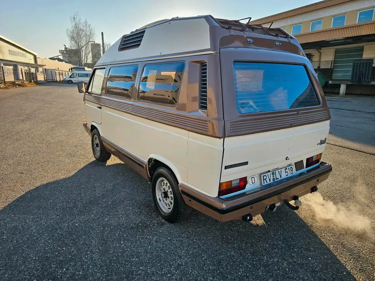 Occasion VW Multivan 100 ch (73 kW) 1981 Monospace