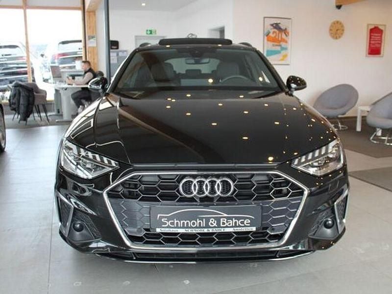 Gebraucht Audi A4 S-Line 204 PS (150 kW) 2023 Schwarz Kombi