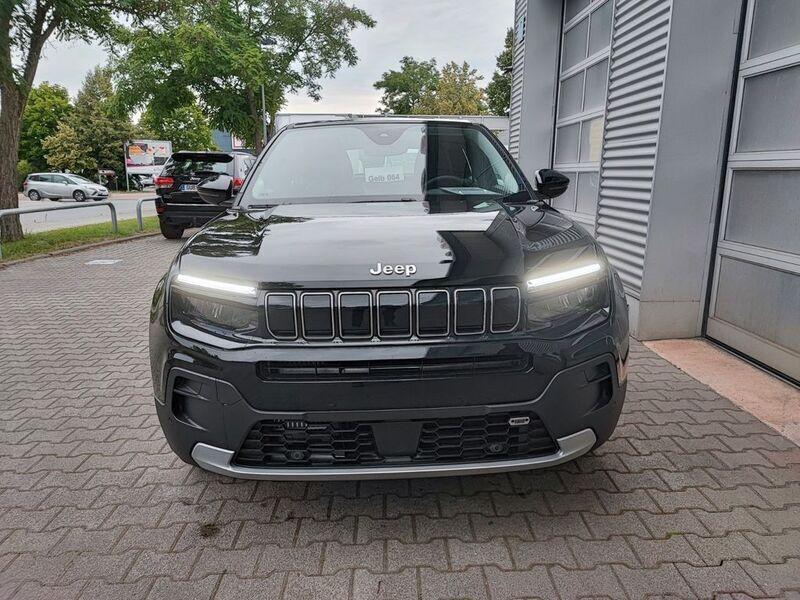 Gebraucht Jeep Avenger Altitude 101 PS (74 kW) 2023 Vocanoblack SUV