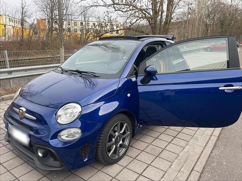 Gebraucht Abarth 595C 145 PS (106 kW) 2019 Blau Cabrio