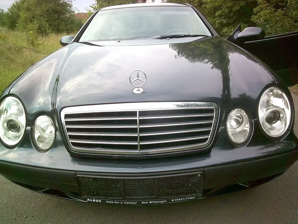 Gebraucht Mercedes CLK230 193 PS (141 kW) 1999 Blau Coupé