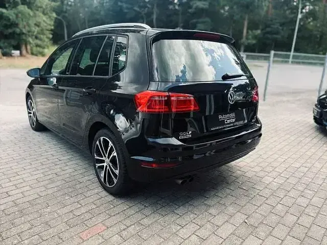 Gebraucht VW Golf VII Allstar 125 PS (91 kW) 2016 Andere Limousine
