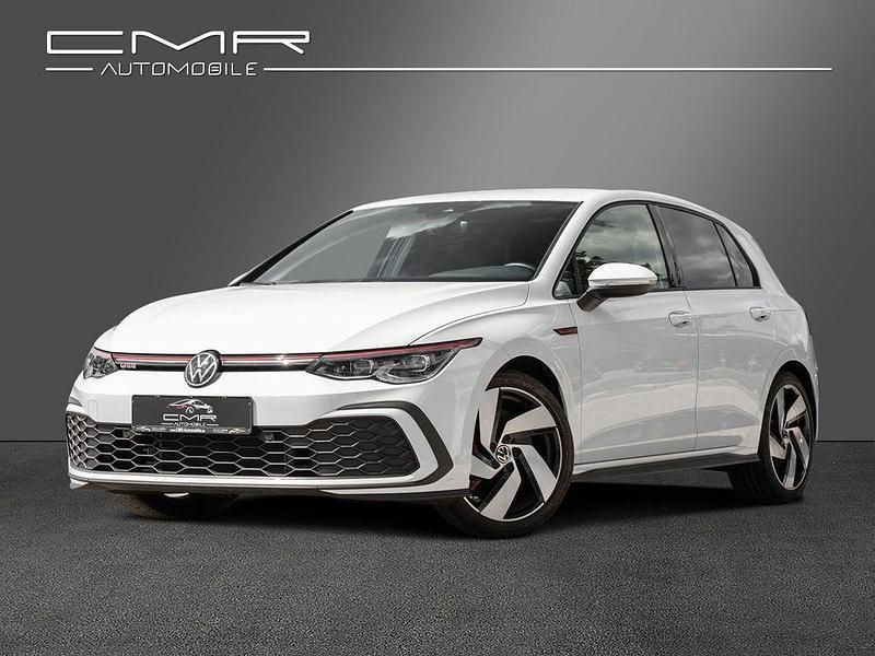 Pure white Gebraucht 2022 VW Golf VIII Business Limousine | 28.926 € (Guter Preis) - Bild 1/4