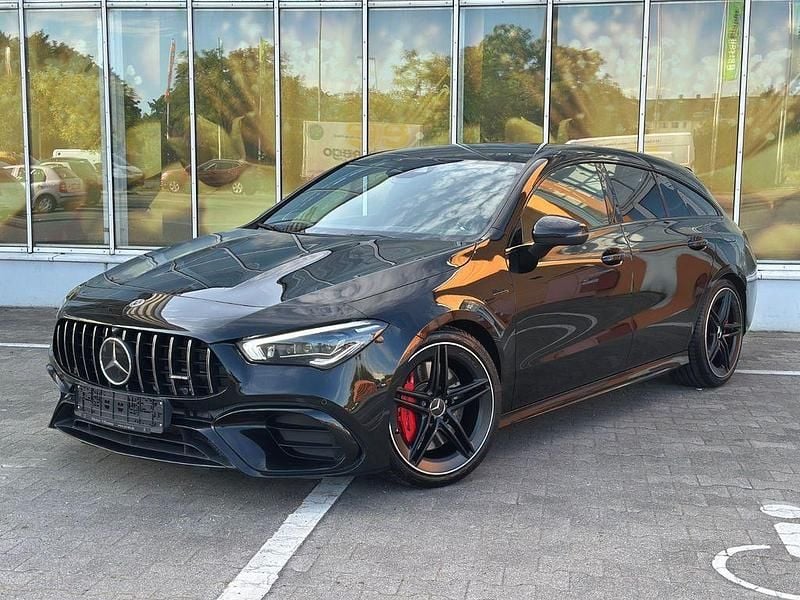 Schwarz Gebraucht 2022 Mercedes CLA45 AMG Shooting Brake Ambition Kombi | 38.990 € (Guter Preis) - Bild 1/4