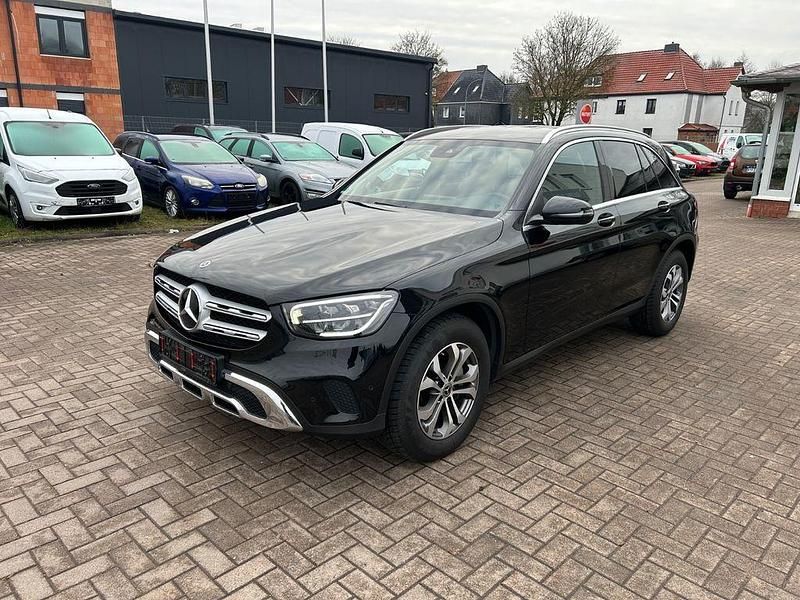 Gebraucht Mercedes GLC200 197 PS (144 kW) 2020 Schwarz SUV