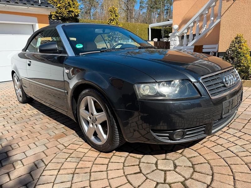 Gebraucht Audi A4 Cabriolet S-Line 163 PS (119 kW) 2004 Schwarz Cabrio
