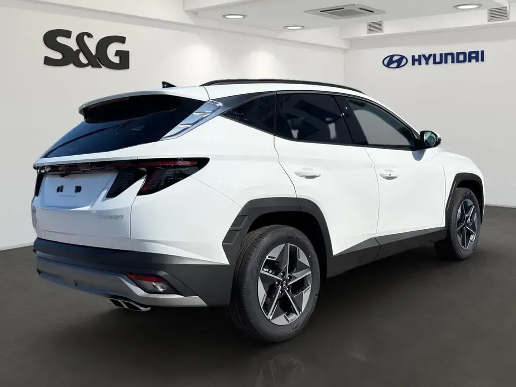 Neu Hyundai Tucson Trend 150 PS (110 kW) 2026 Sol (weiss SUV