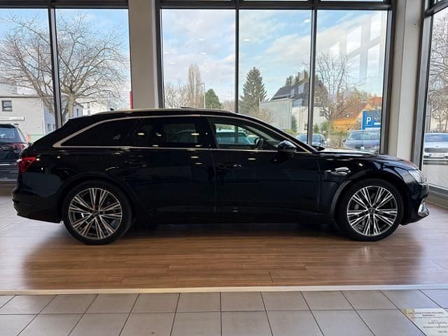 Gebraucht Audi A6 Sport 299 PS (219 kW) 2022 Mythosschwarz metallic (metallic) Kombi