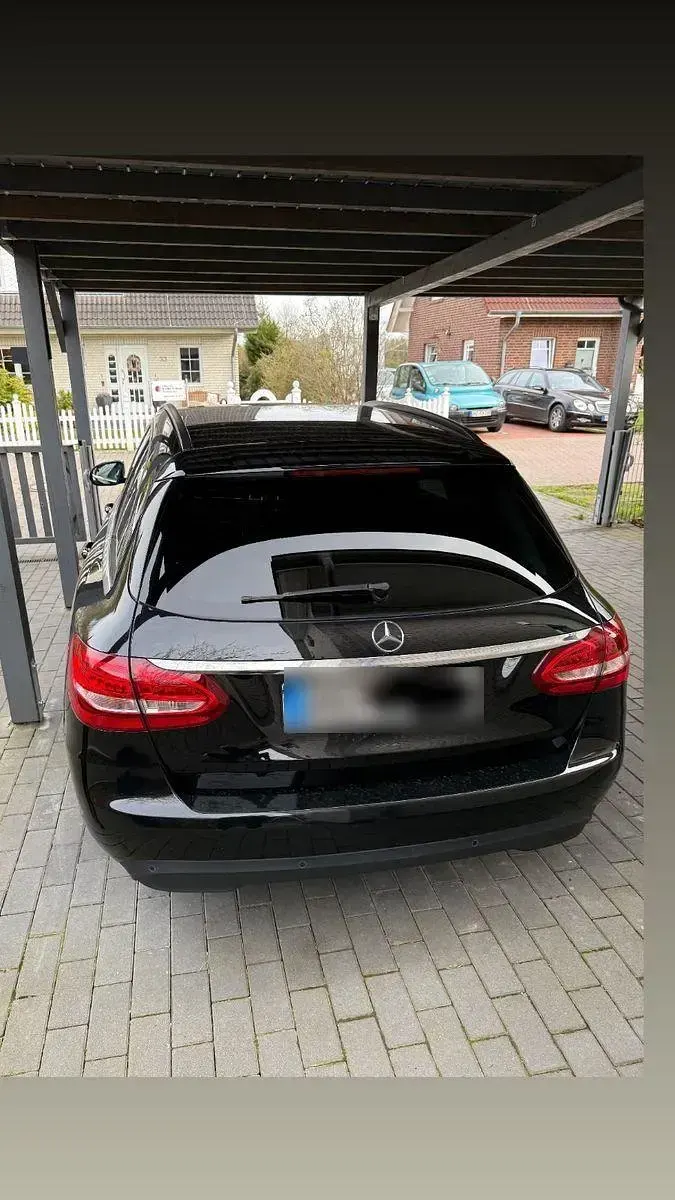Gebraucht Mercedes 220 170 PS (125 kW) 2018 Schwarz Kombi