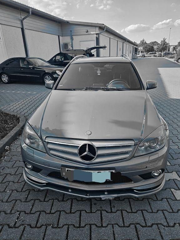 Grau Gebraucht 2009 Mercedes C320 Avantgarde Kombi | 4.690 € (Superpreis) - Bild 1/4