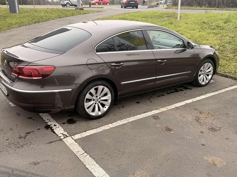 Gebraucht VW Passat Exclusive 140 PS (102 kW) 2012 Coupé