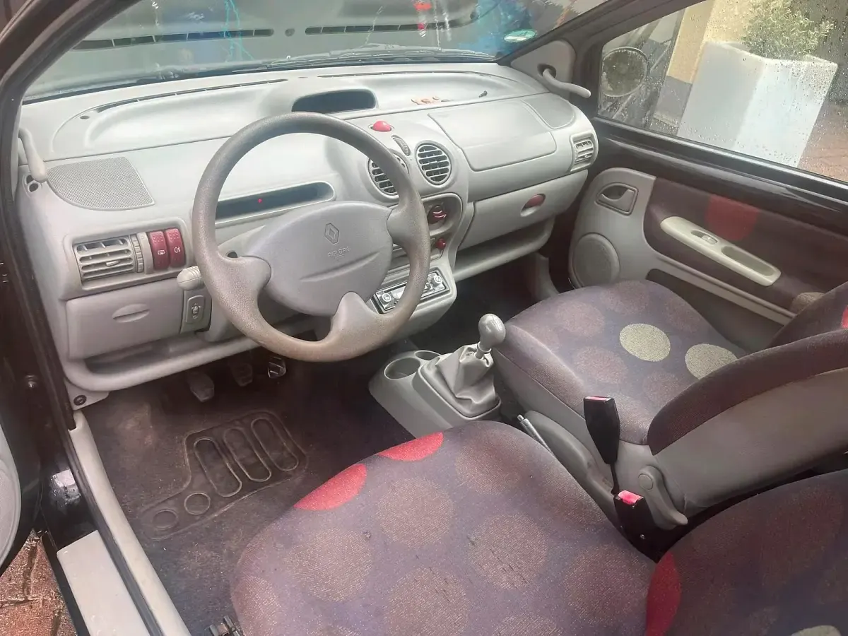 Gebraucht Renault Twingo Authentique 58 PS (42 kW) 2001 Schwarz Kleinwagen
