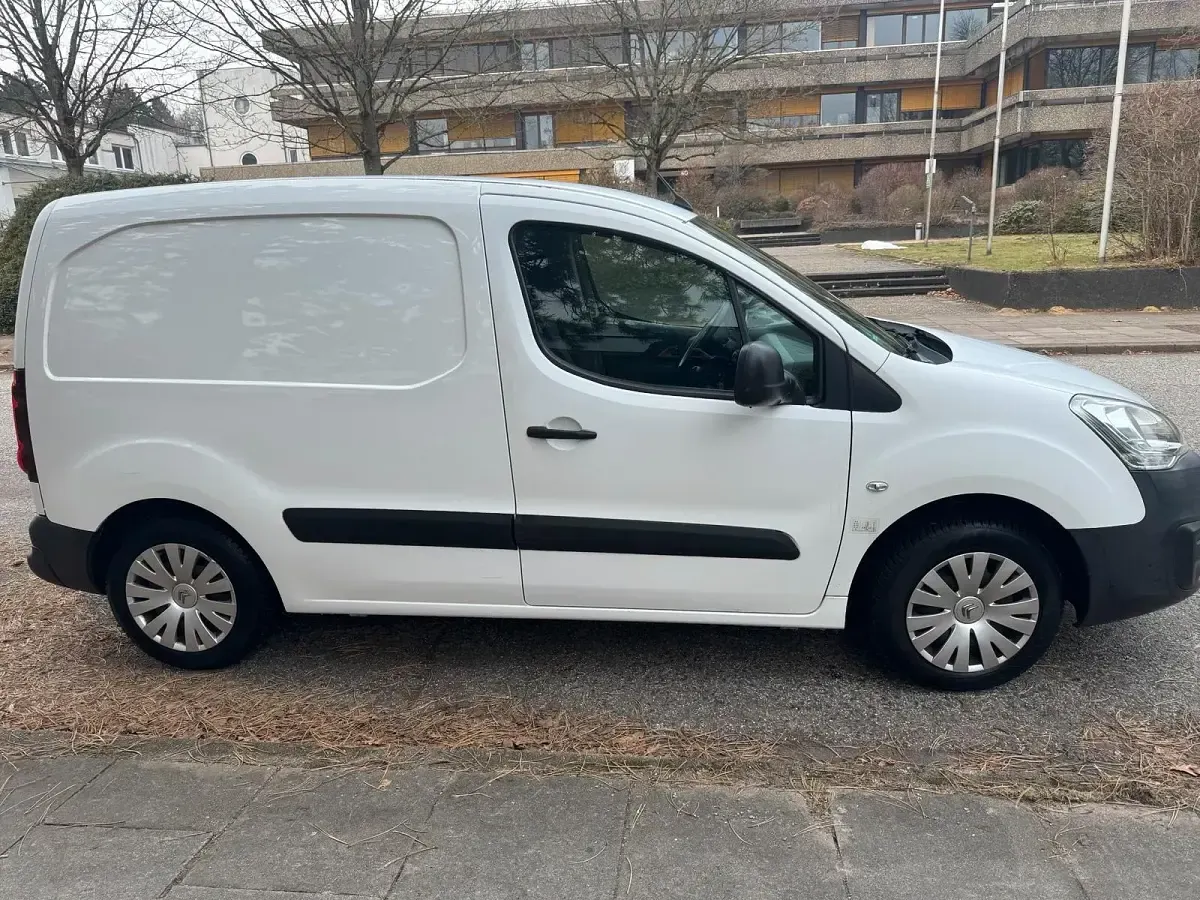 Gebraucht Citroën Berlingo 75 PS (55 kW) 2017 Weiß Van / Kleinbus