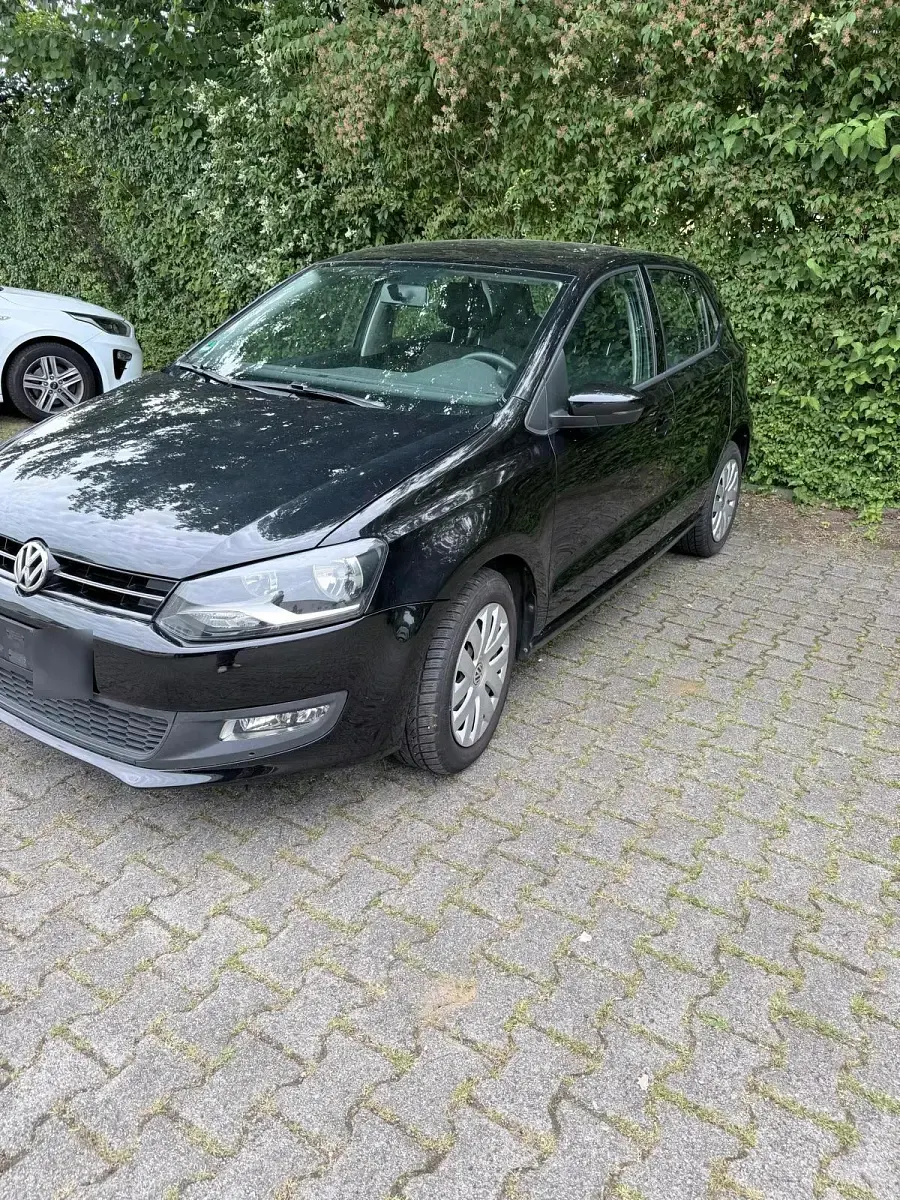 Gebraucht VW Polo 90 PS (66 kW) 2013 Schwarz Kleinwagen