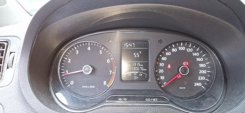 Second-hand VW Polo 60 CP (44 kW) 2014 Roșu Hatchback