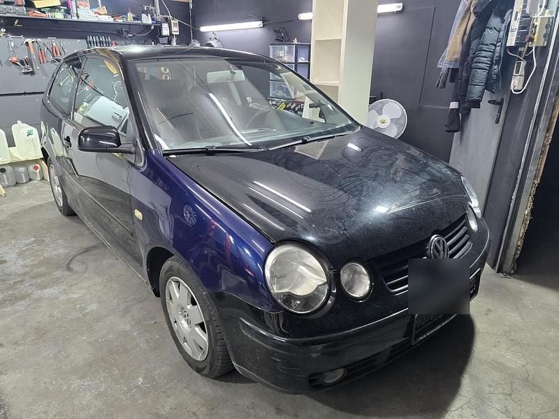Gebraucht VW Polo 100 PS (73 kW) 2002 Schwarz Kleinwagen